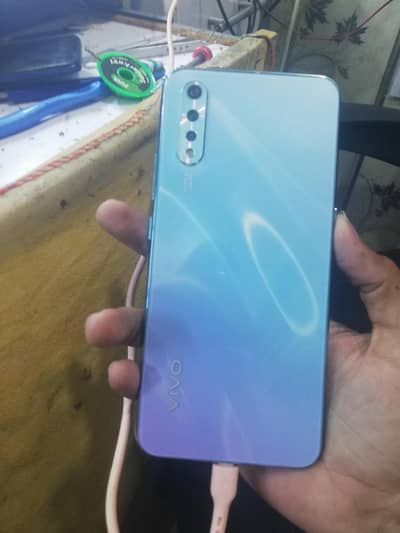 Vivo S1
