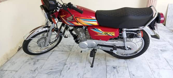 Honda 125 new