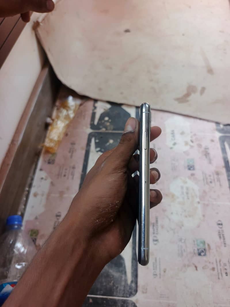 Iphone x available 6