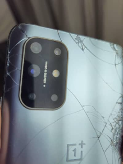 OnePlus 8t 12/256 gb ha exchange possible
