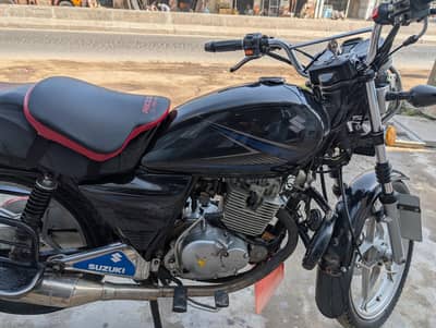 suzuki Gs150SE