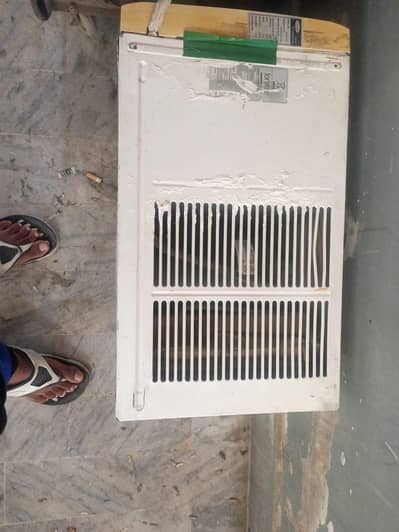 Window AC