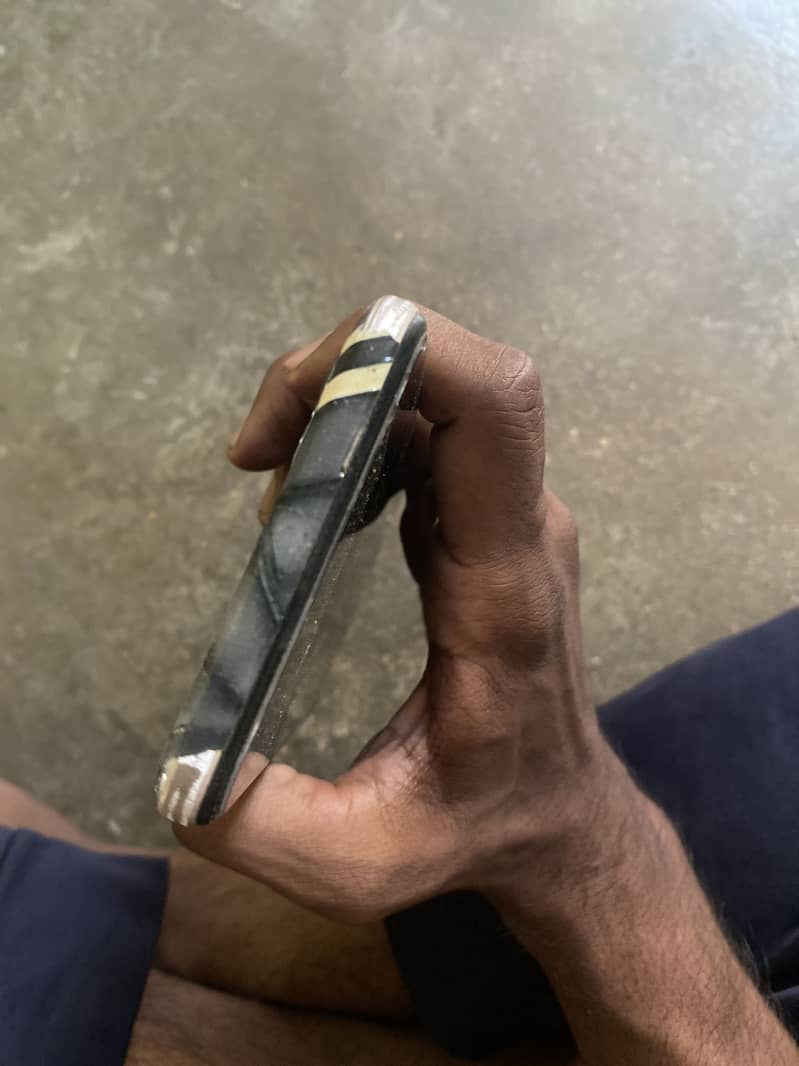 Tecno 5