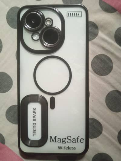 tecno spark go 1