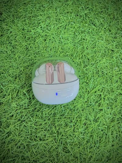 best sound quality. bluethooth airbuds new condition and  long battery