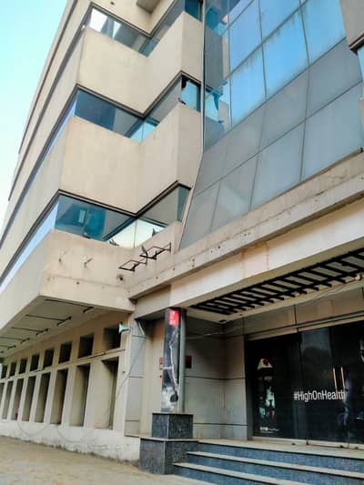 4 KANAL COMMERCIAL BUILDING FOR RENT GULBERG & JOHAR TOWN LAHORE