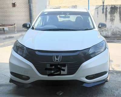 Honda vezel 2015 model