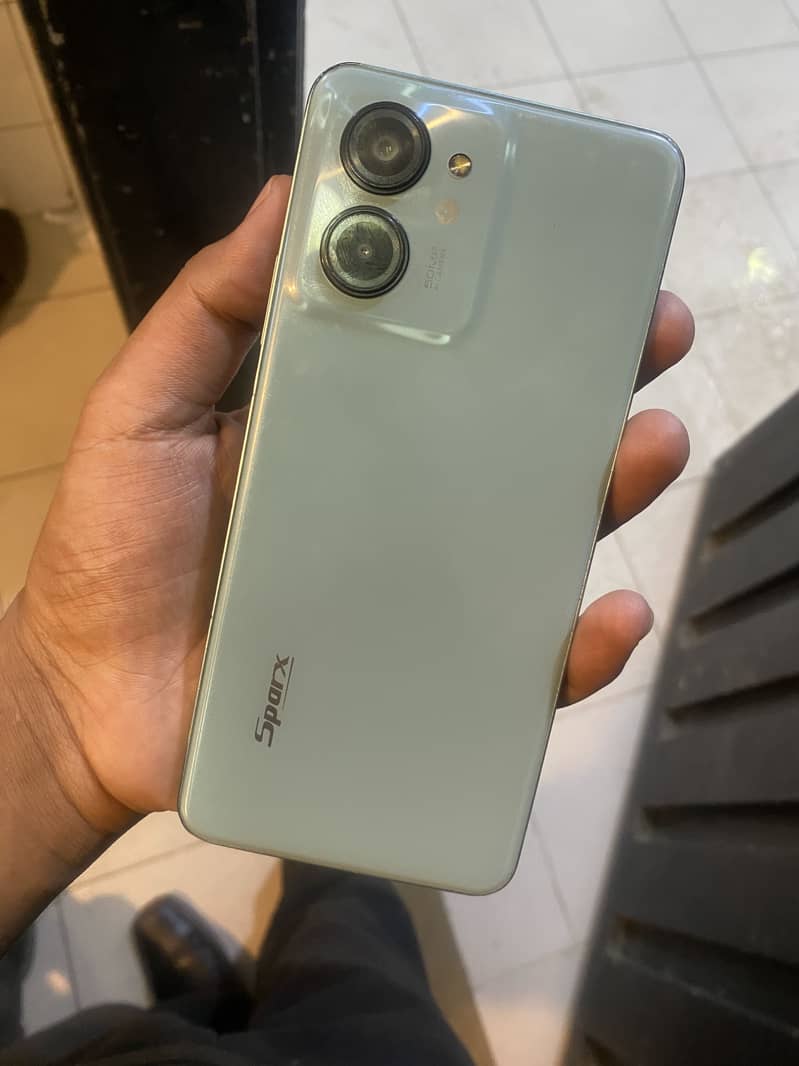 Tecno spark note 20 2