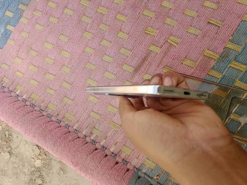 Infinix note 40 2