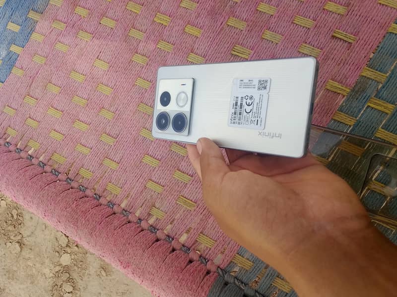 Infinix note 40 3