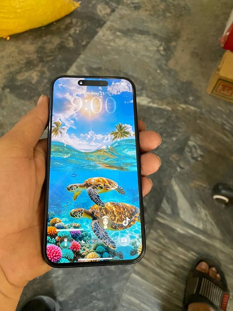 Iphone 15 plus 0