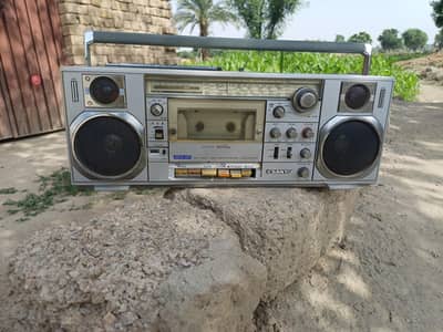 SANYO Radio cassette amplifier  Model. M7900k