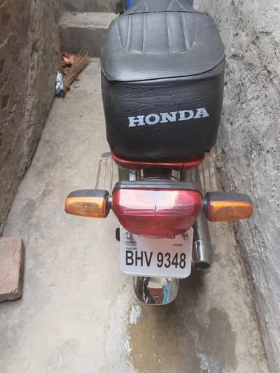 bike ok ha samrt card copy file book har cez ok ha beomatic bhi ha