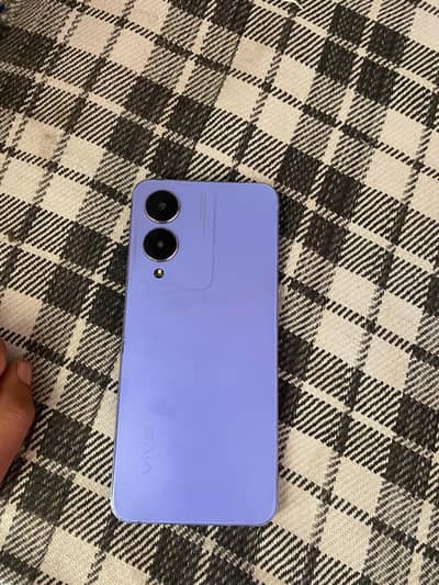 vivo y 17s 4,128 gb