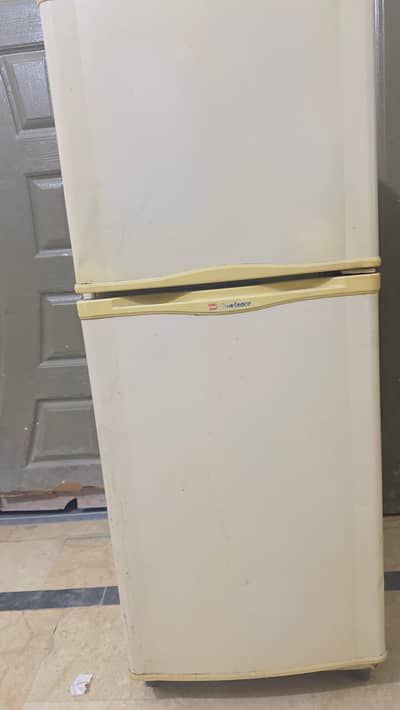 Dawlance Ac/DC refrigerator