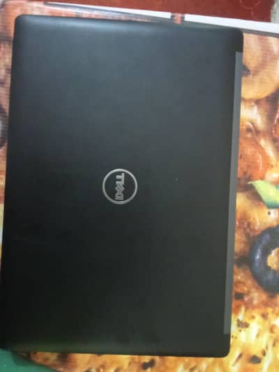 Dell laptop 10/10 For sale