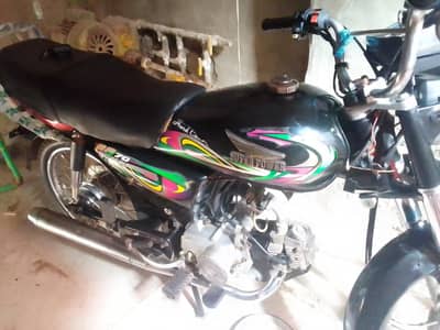 1heand used all ok new bike model 2022 contact 03423005450
