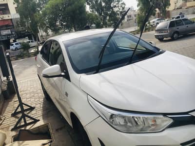 Toyota Yaris Ativ Manual  2020 November