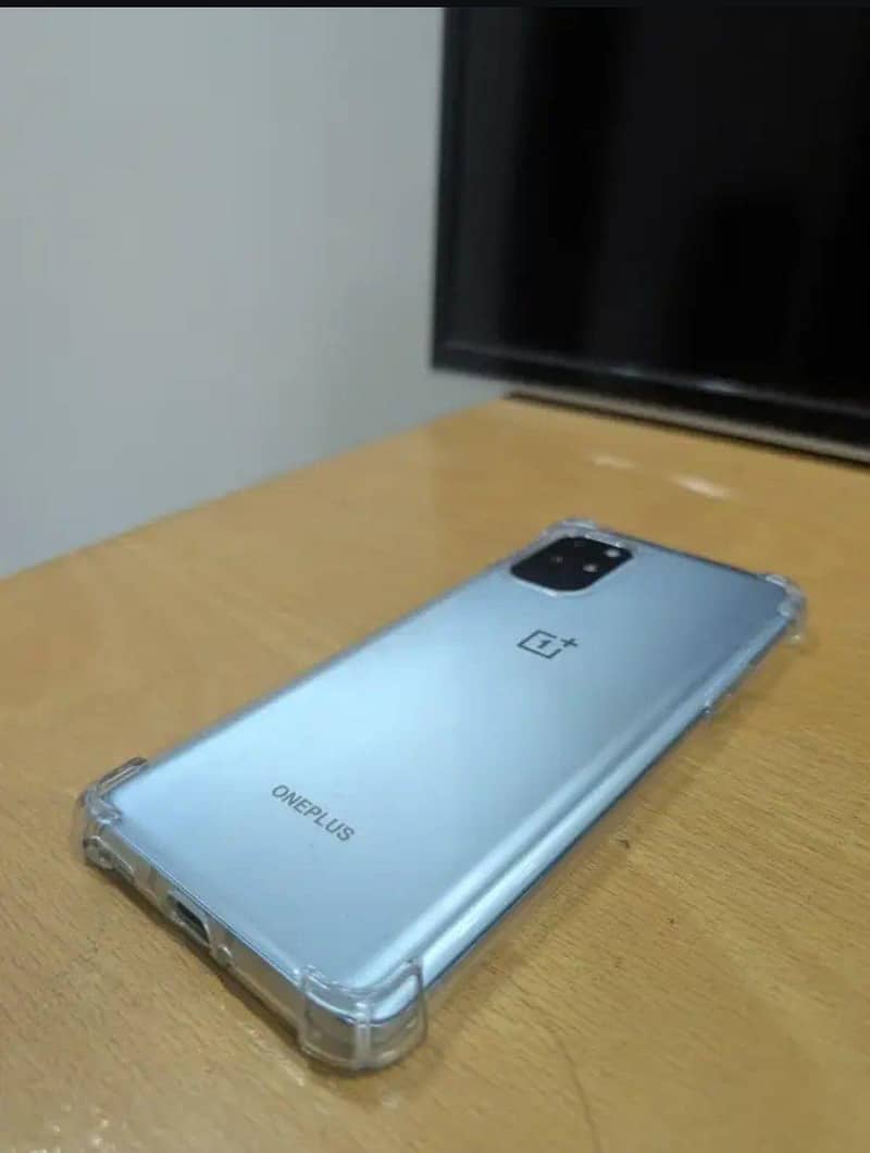 one plus 8t 0