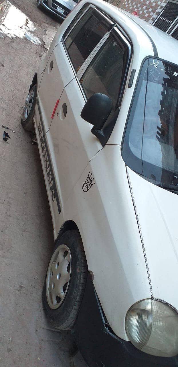 Santro, 2000 Model. 3