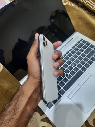 Iphone 11 pro max PTA