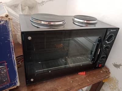 Primewere Oven with 02 Hot plate in Excellent Condition, 4to5 time use