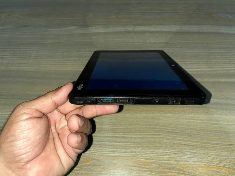 Fujitsu tab 2