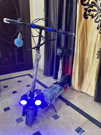 Electric standing Scooty