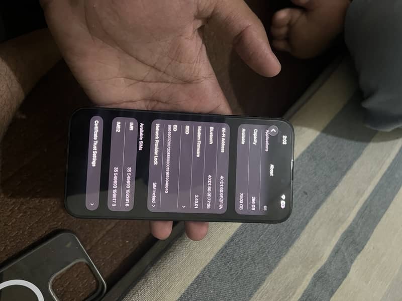 Iphone 15 pro max 6