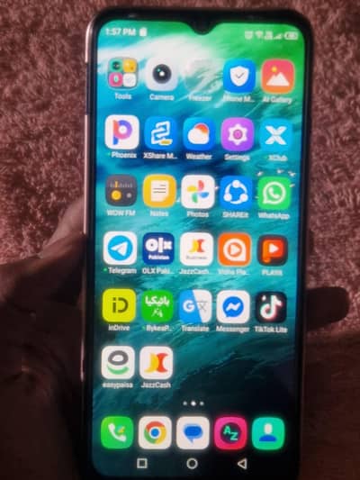 infinix smart 5pro 2gb 32gb pta aprwo back change hai finger OK