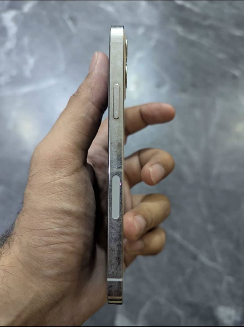 iPhone 12pro 1