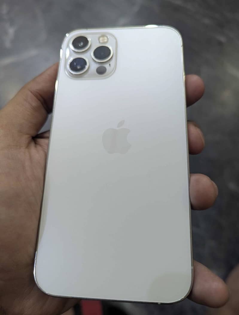 iPhone 12pro 3