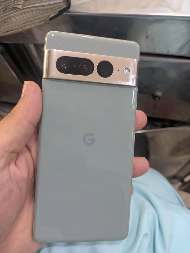 Google pixel 7 Pro 2