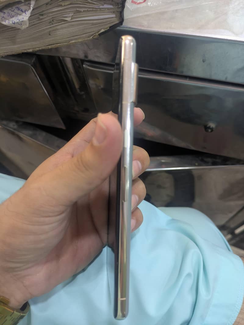 Google pixel 7 Pro 8