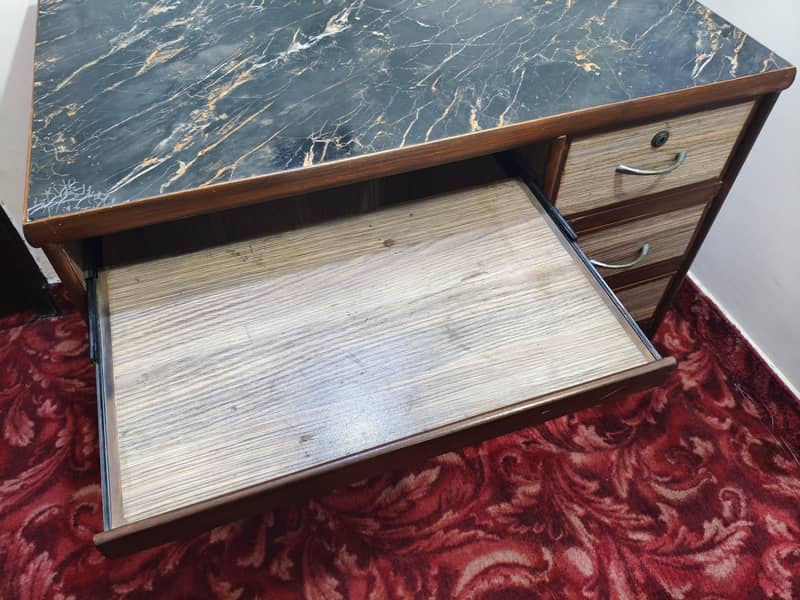 OFFICE TABLE 3