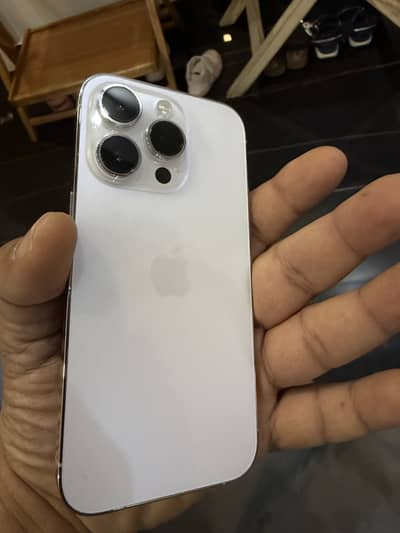 I phone 14 pro - Excellent Condition