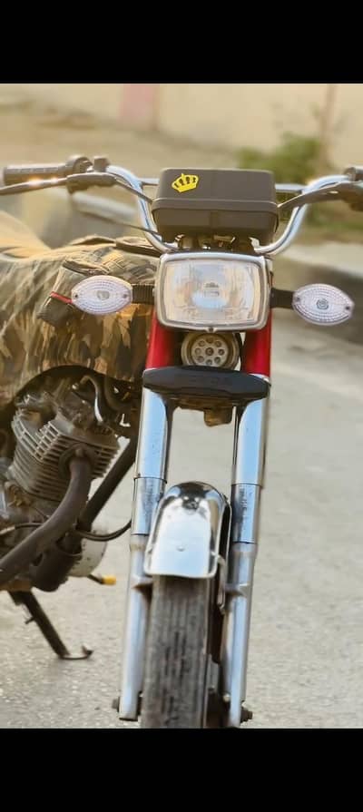 1 owner bike ha Thora wiring ka Kam ha baki lo or Chalo