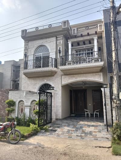 5 Marla Brand New House Available For Sale
