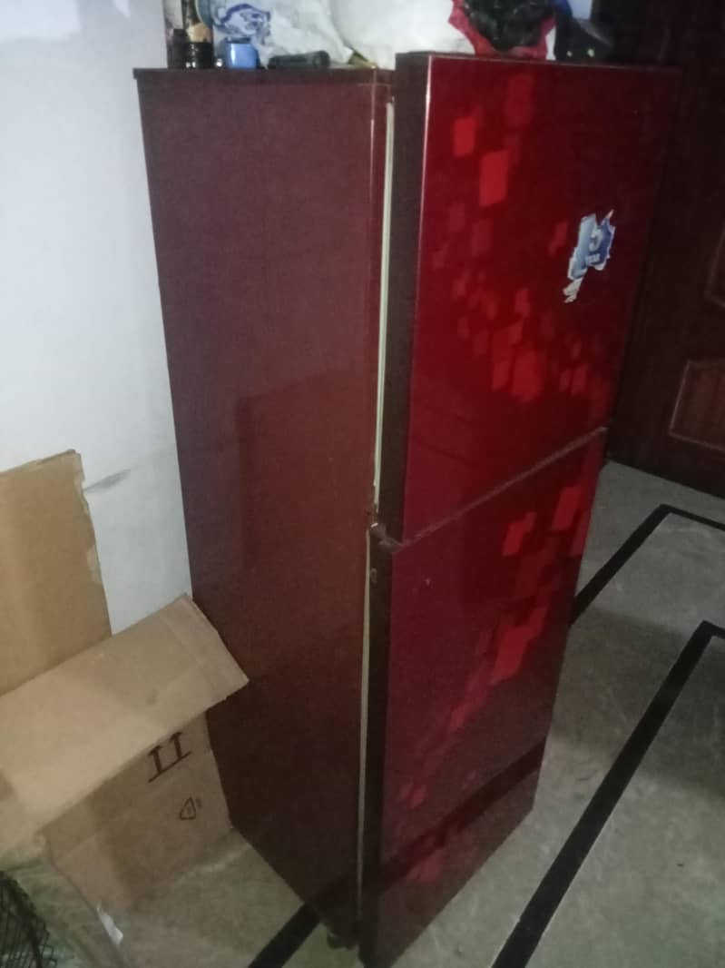 refrigerator 0
