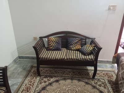 6 seater sofa set - 4 pieces ( 2 large + 2 small ) comfortable
