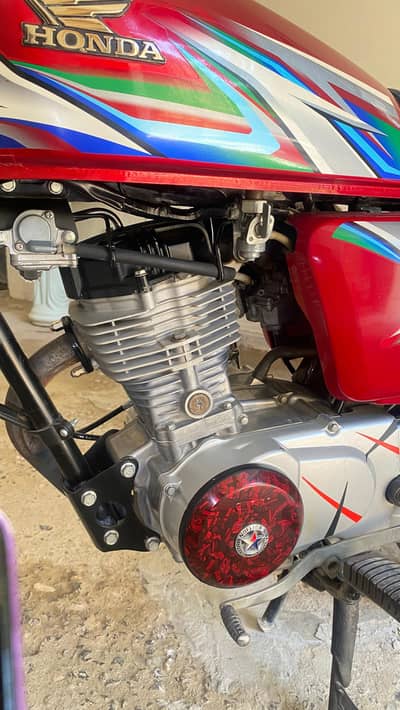 125 one hand use engine wise good