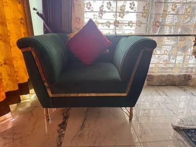 3,2,1 sofa 7 seater with good condition