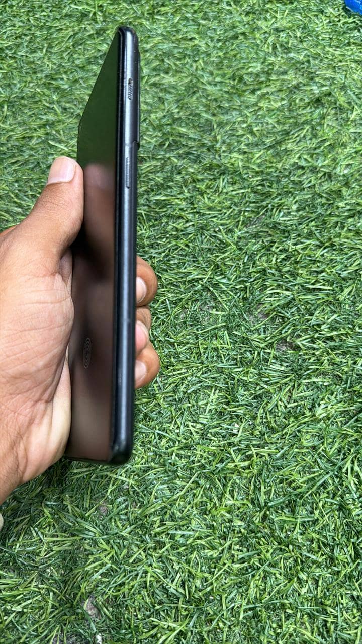 ONE PLUS 10 PRO 4