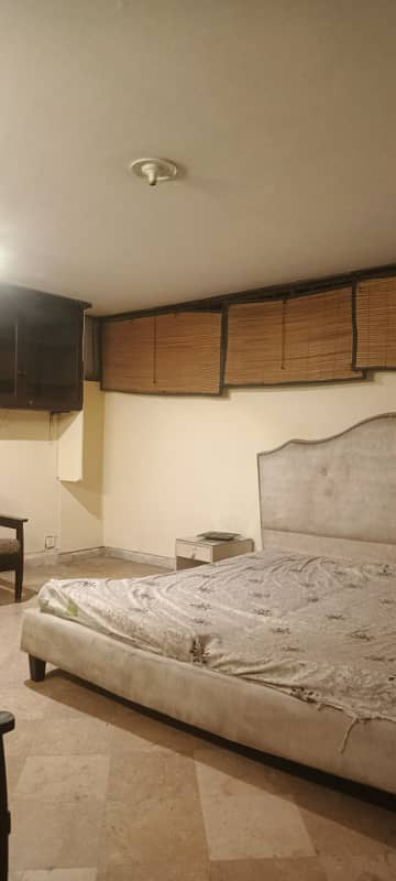 Room Available For Rent Near To Emporium Mall And Ucp University For Bachelors In Johar Town