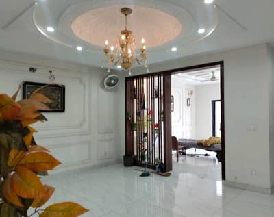 Bahria Town - Sector E House Sized 10 Marla Is Available