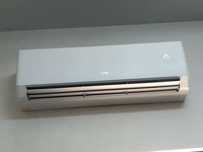 Gree Ac bara outdoor wala