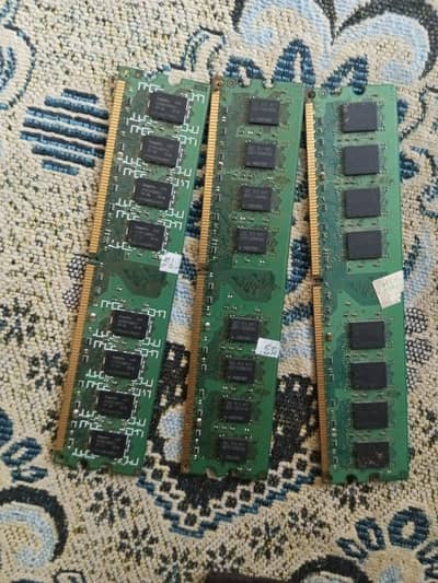 DDR2 Desktop RAMs Combo 4GB Ram (2GB + 1GB + 1GB) - Total 3 RAMs