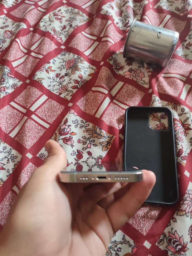 Iphone 12 pro 6