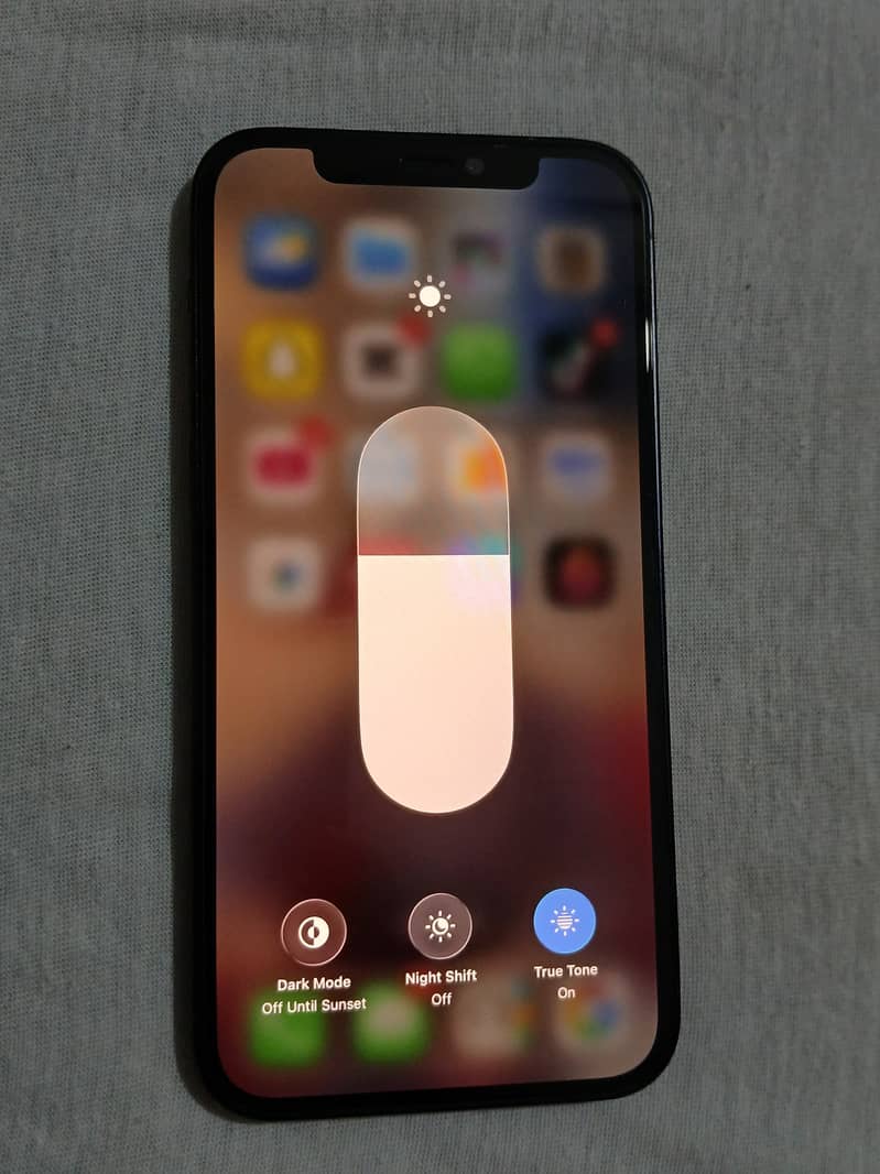 Iphone 12 3
