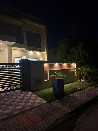 1 Kanal Stunning House Available For Sale In DHA Phase 2 Islamabad